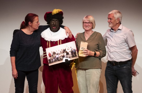  (vergroot foto)