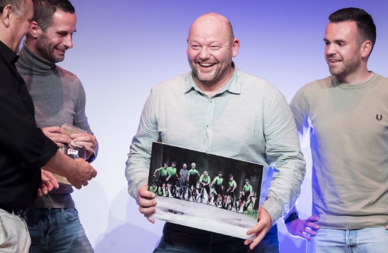  (vergroot foto)